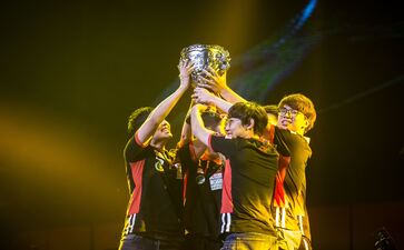 12张PPT看懂中国虚拟数字人产业现状：应用不止于虚拟偶像，2030年市场达2700亿｜量子位智库（附下载）